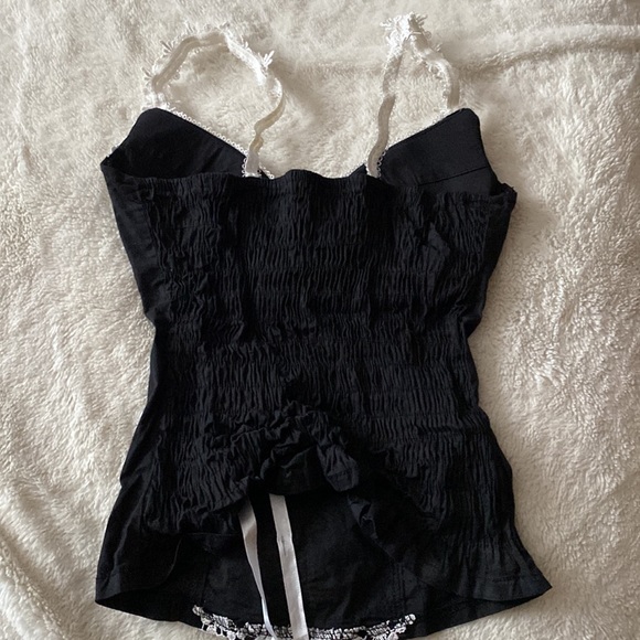 Dynamite Top - Picture 2 of 2